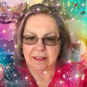 Meet your Posher, Carol